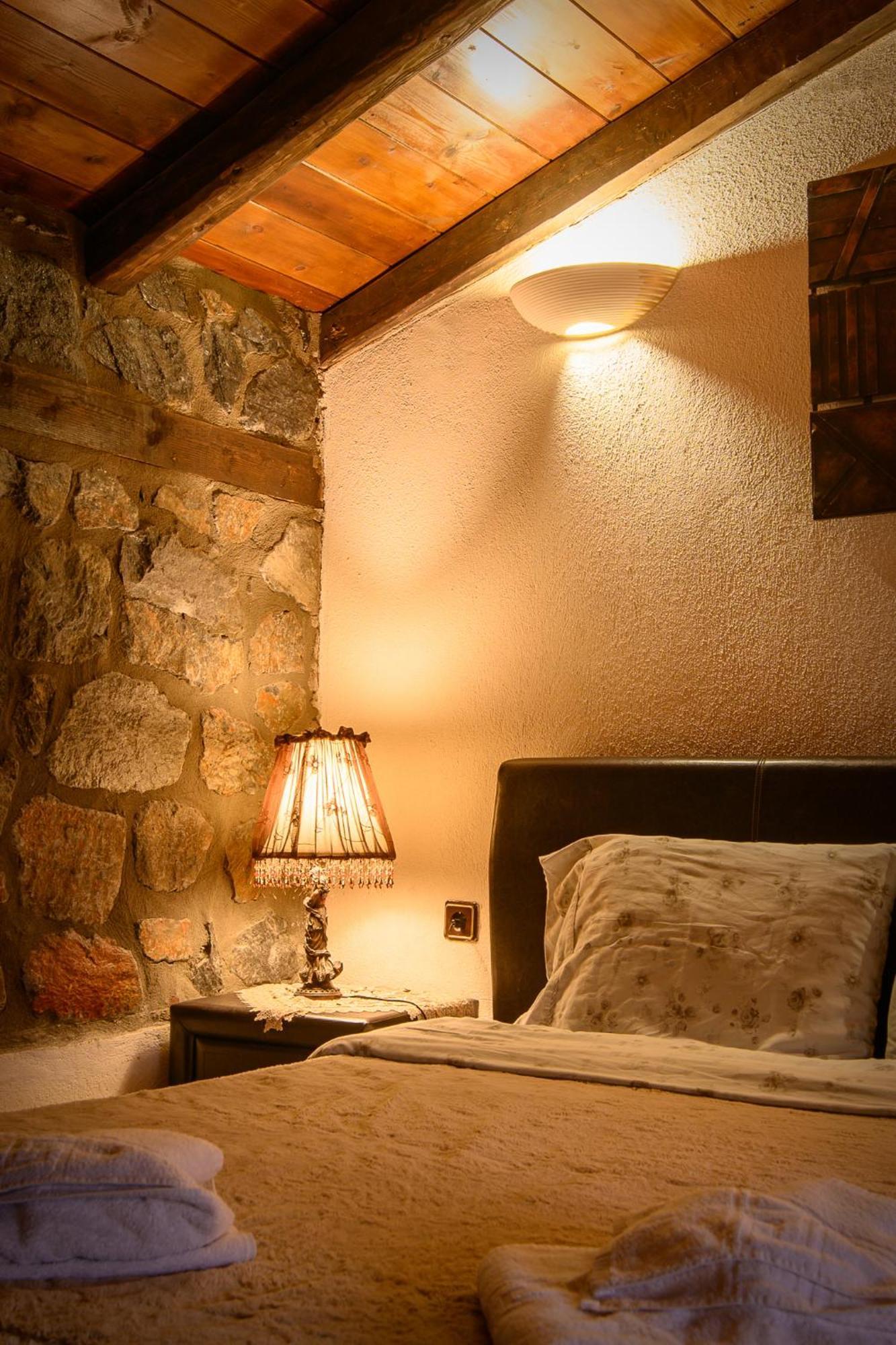 Metohi Inn Agios Athanasios  Exteriör bild