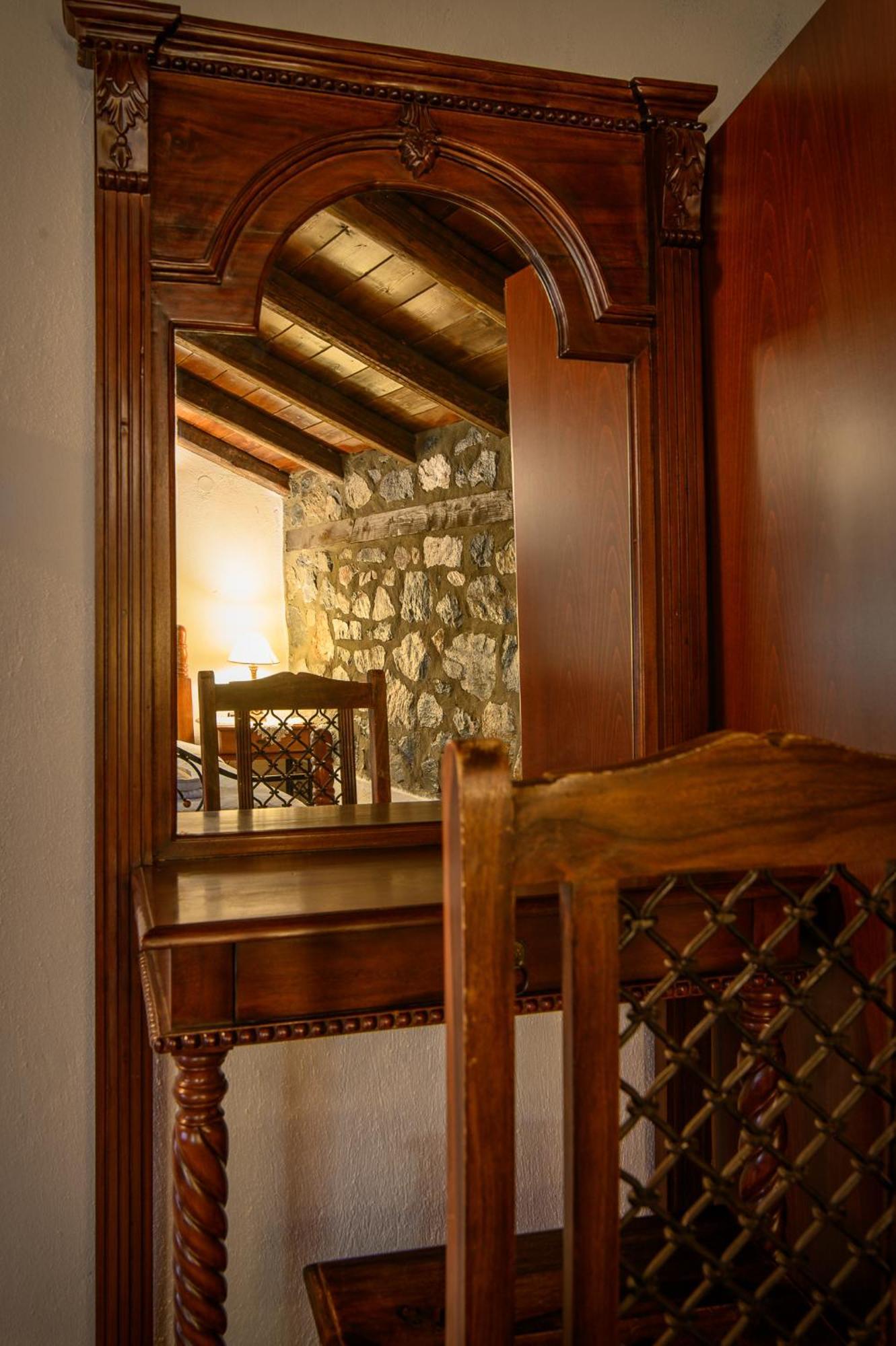 Metohi Inn Agios Athanasios  Exteriör bild
