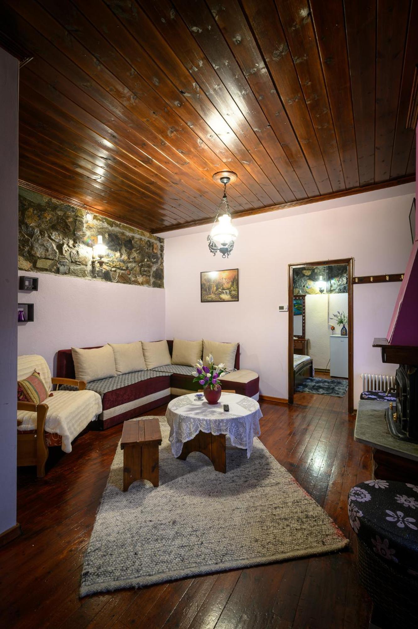 Metohi Inn Agios Athanasios  Exteriör bild