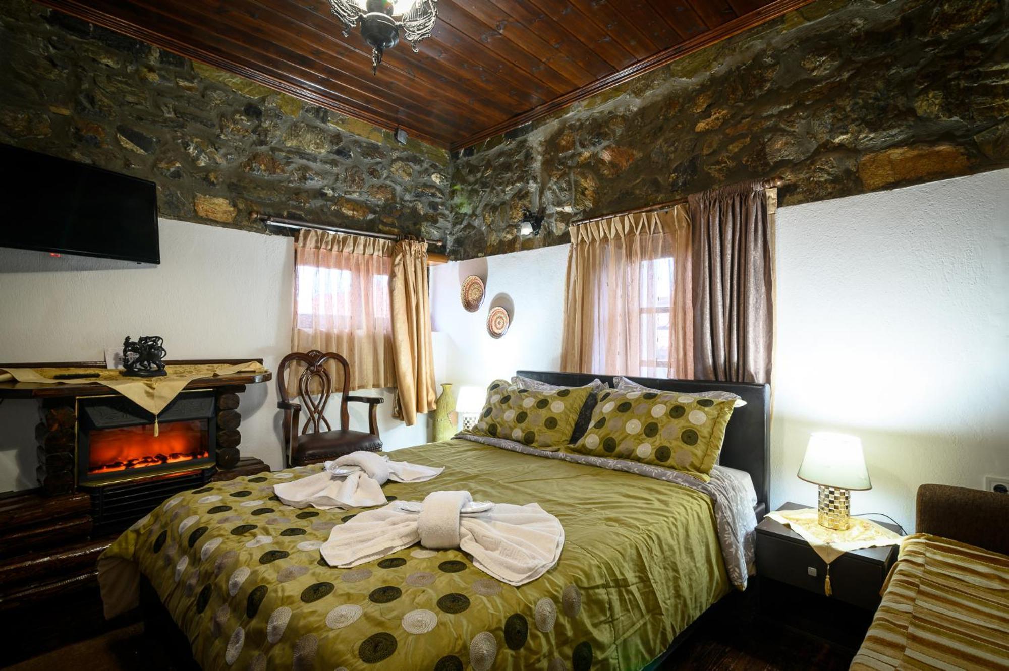Metohi Inn Agios Athanasios  Exteriör bild